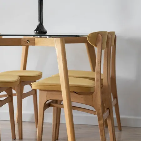 Z 1 Sypialnia I Balkonem 1899 By Platinum *